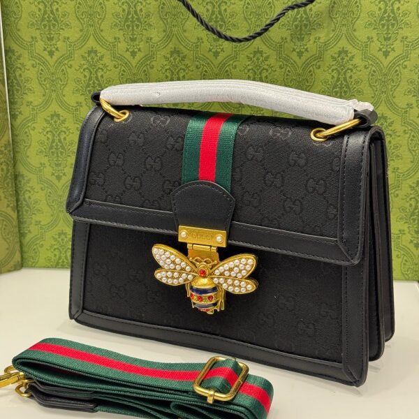 Gucci_Bee_Queen_Margaret_Top_Handle_Bag_K5983_Black