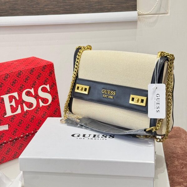Guess Premium Flap Shoulder Bag WITH OG BOX 7003 White