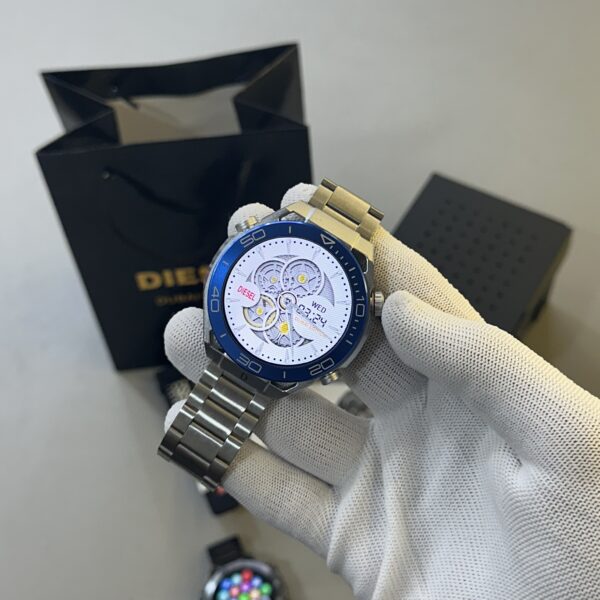 DIESE-L SMART WATCH DUBAI EDITION WITH 2 STRAPS