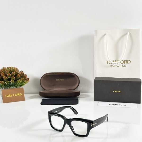 Tomford 184 Black Frame