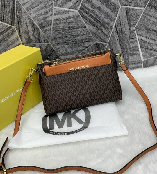 Michael_Kors_Front_Pocket_Sling_With_OriginalBox